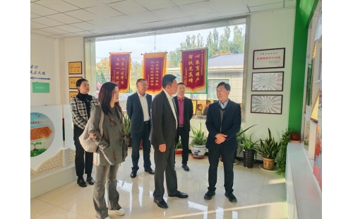 金鳳區(qū)黨委常委、統(tǒng)戰(zhàn)部部長韓廷鋒蒞臨銀川伊百盛調(diào)研民族團結(jié)進步創(chuàng)建工作